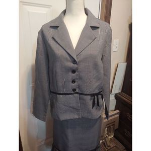 Sweet Petite 4Button Skirt Suit Grey‎ Red Pin Stripes Women's Size 16P